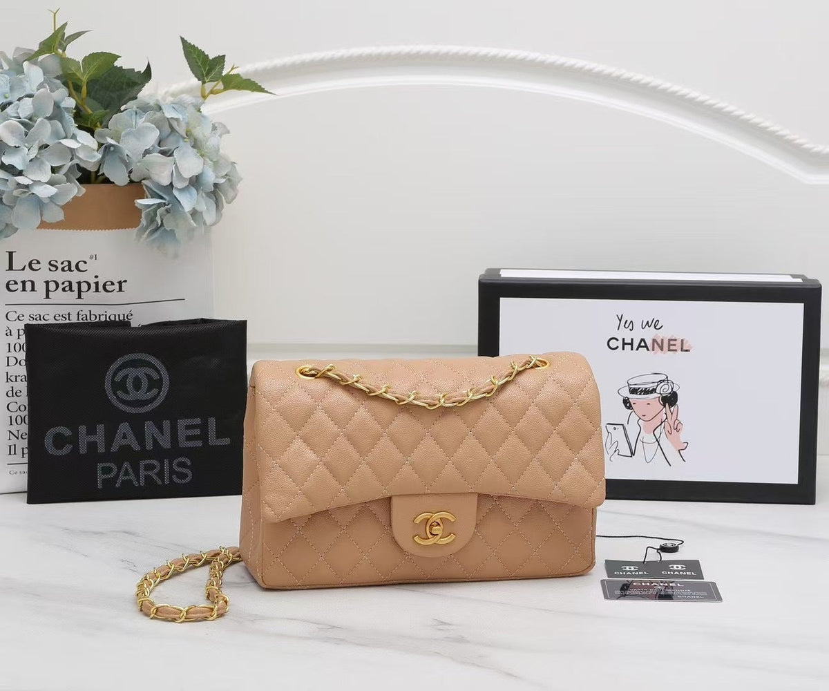Luxury Quilted Leather Shoulder Bag – Timeless Elegance for Every Occasion