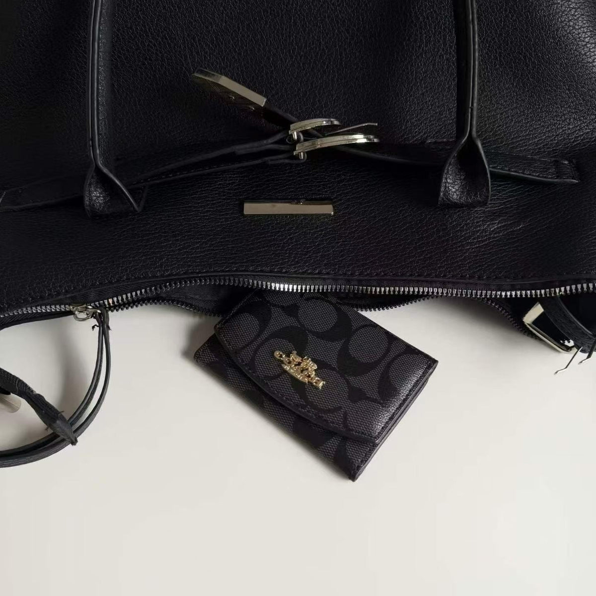 Fashion Shoulder Chain Card Wallet