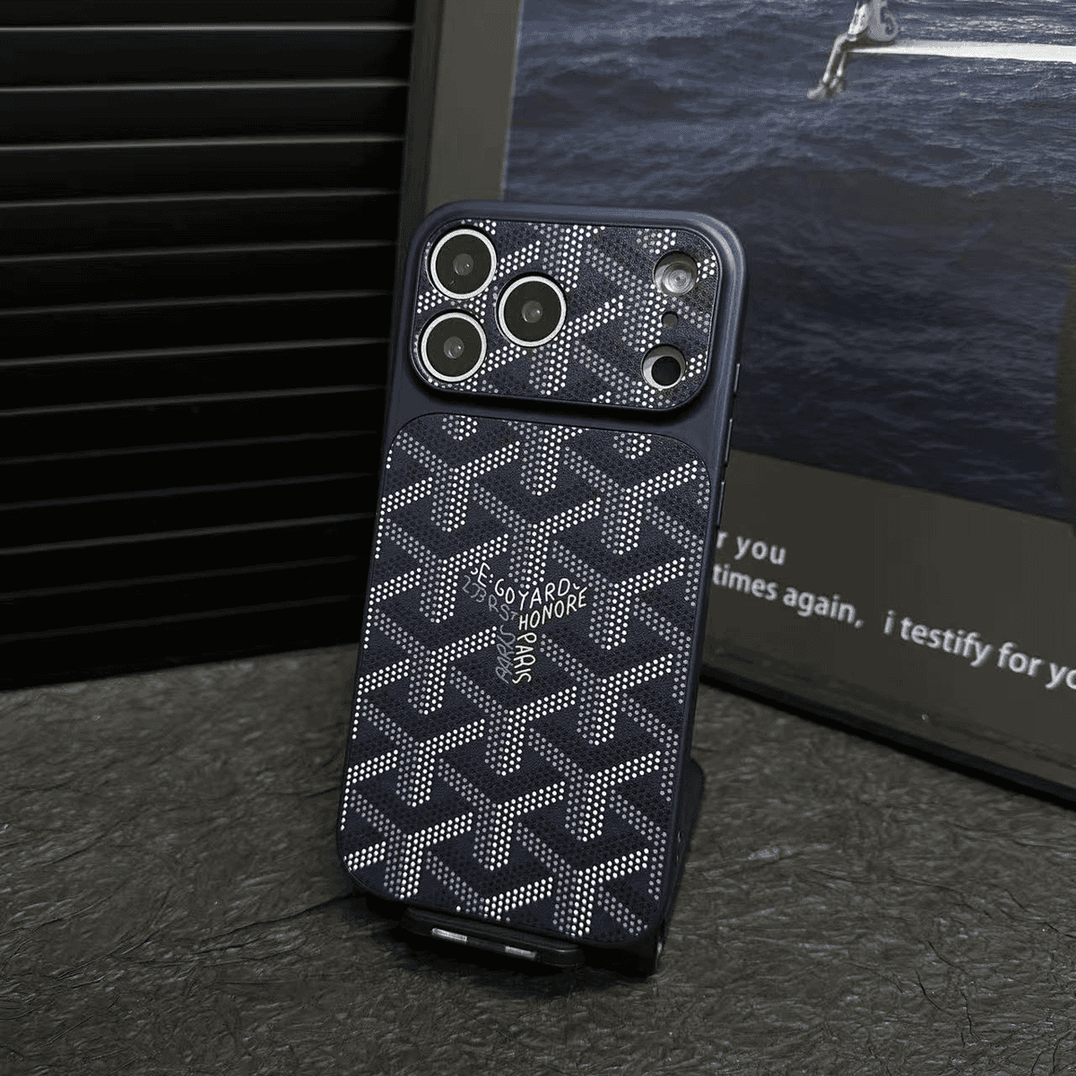 G-Y Stylish Embossed Texture Case for iPhone